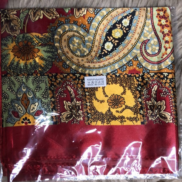 NWT Silk Satin Head Scarves (2pk) - Picture 7 of 7